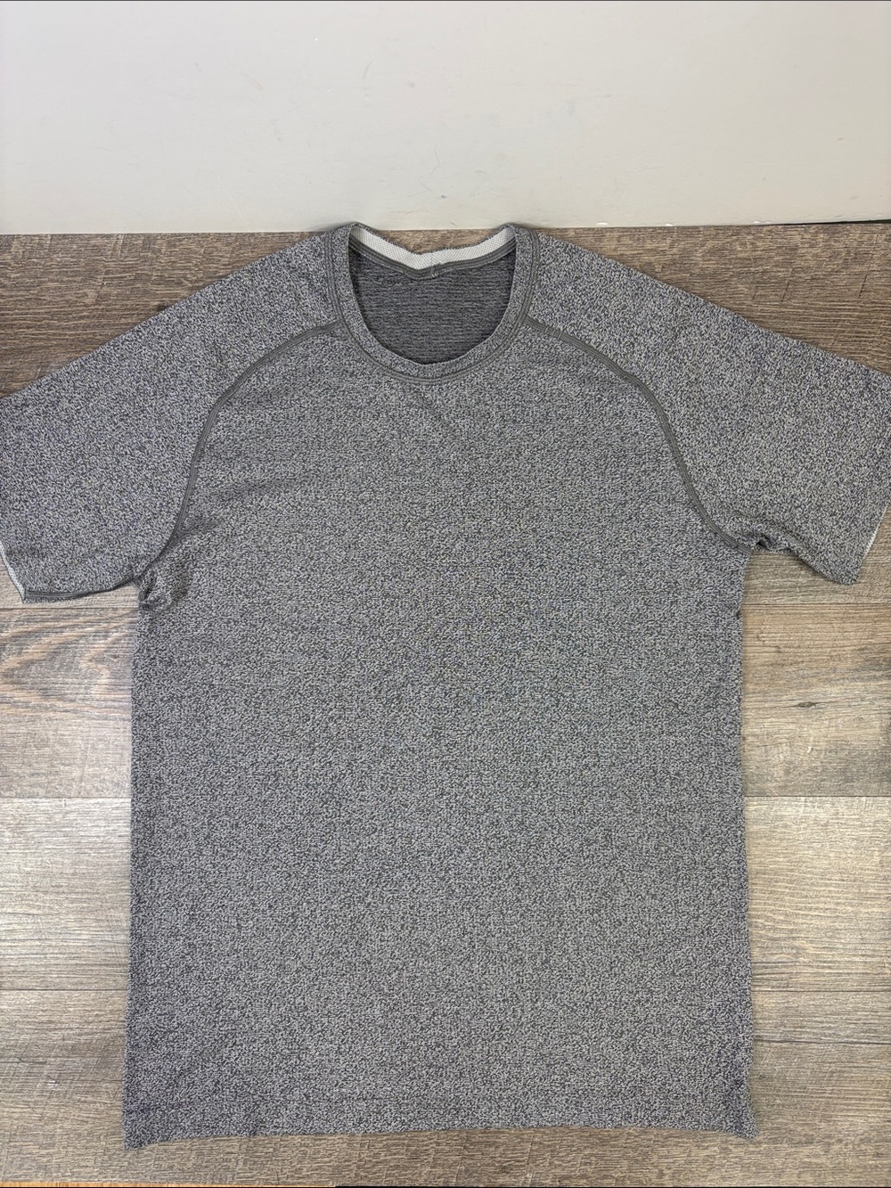 Lululemon Metal Vent Tech Short Sleeve Shirt Black Gray Men’s M